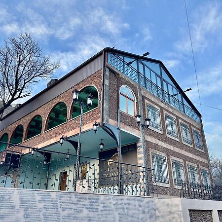 Tadevosyan Guest House Bjni المظهر الخارجي الصورة