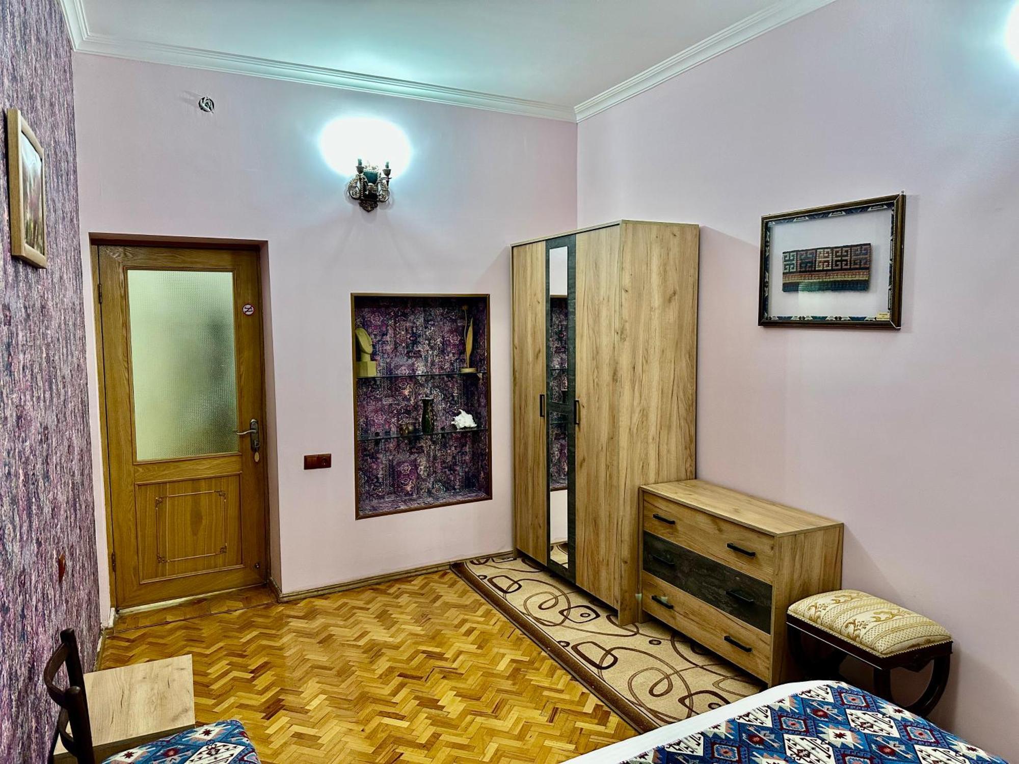 Tadevosyan Guest House Bjni المظهر الخارجي الصورة