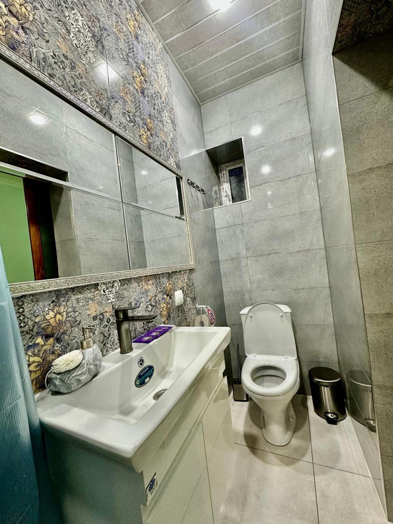 Tadevosyan Guest House Bjni المظهر الخارجي الصورة