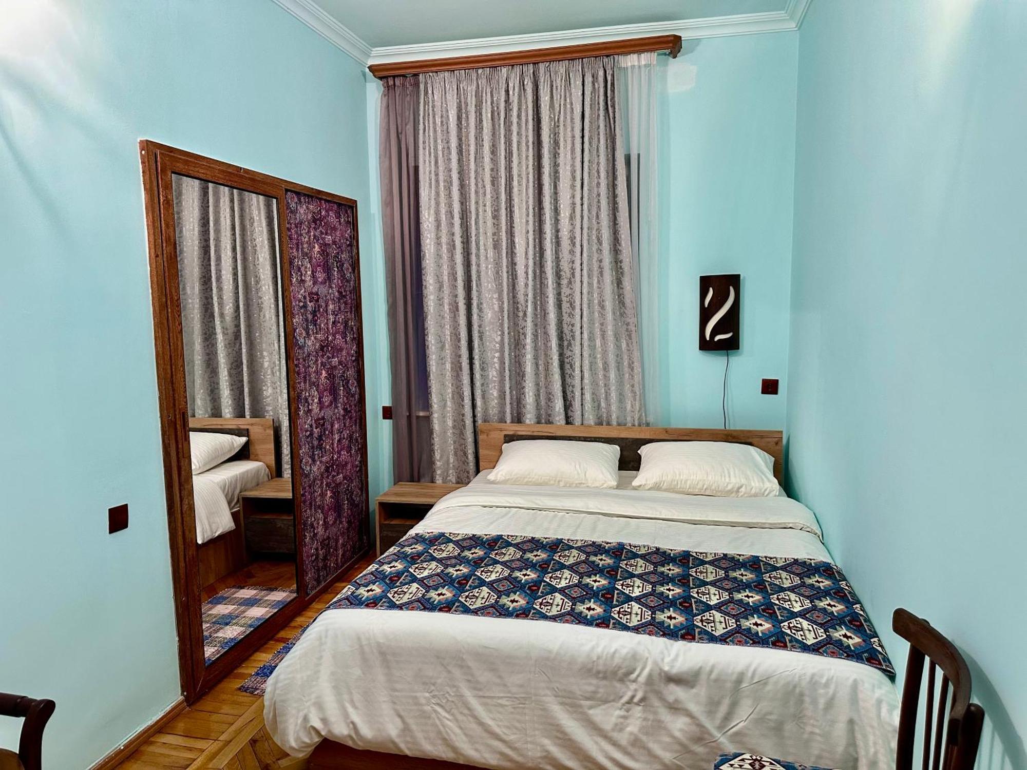 Tadevosyan Guest House Bjni المظهر الخارجي الصورة