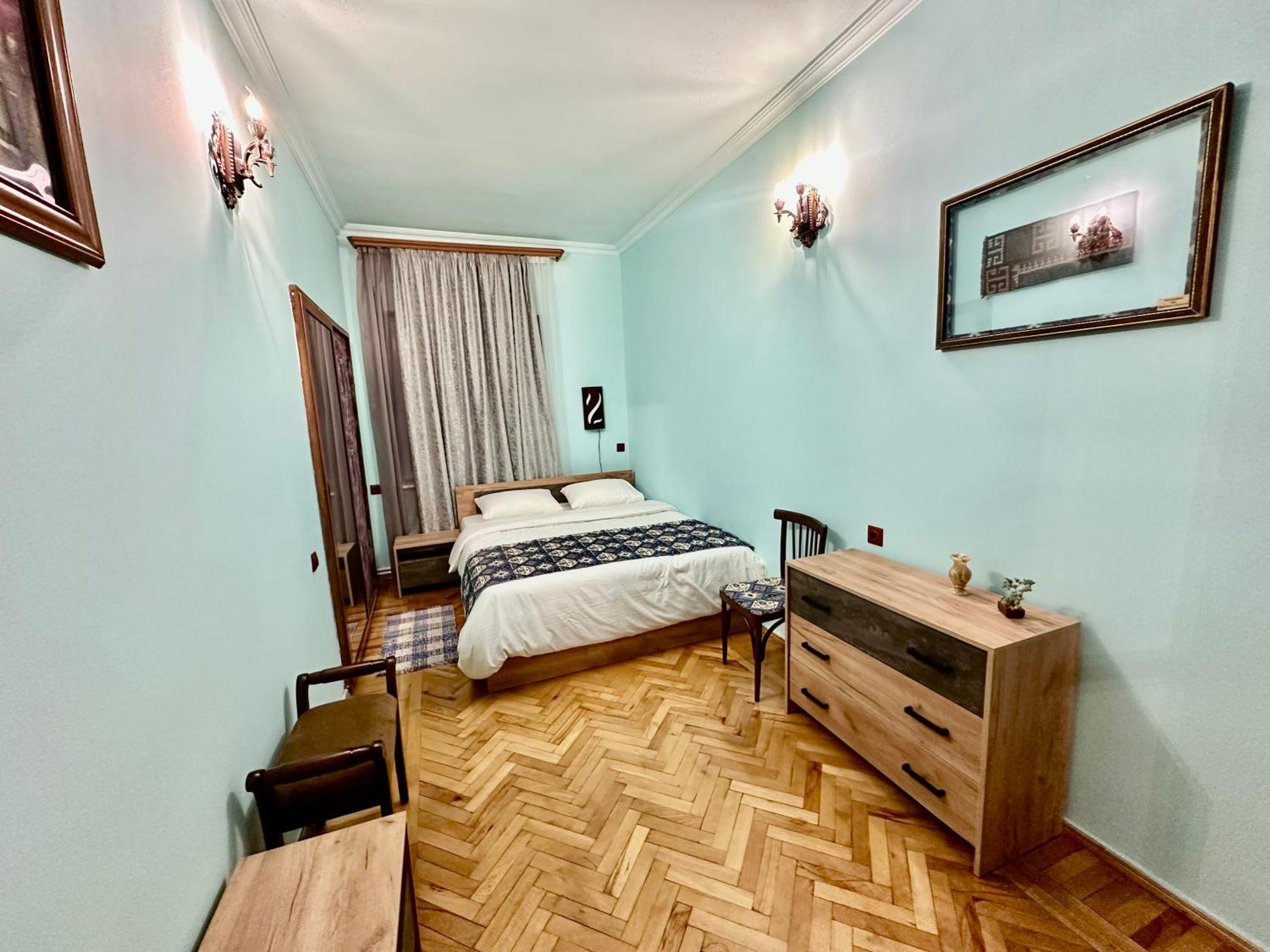 Tadevosyan Guest House Bjni المظهر الخارجي الصورة